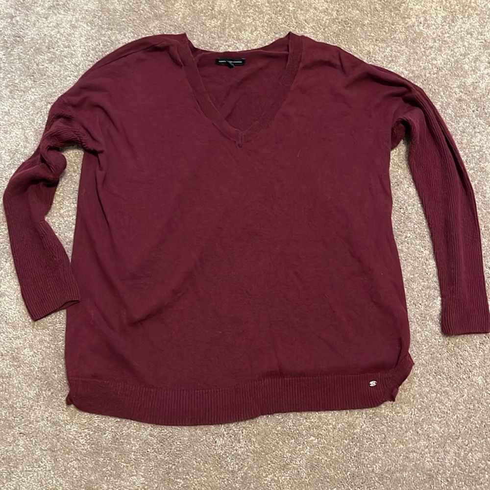 American Eagle Women’s Large Burgundy sweater